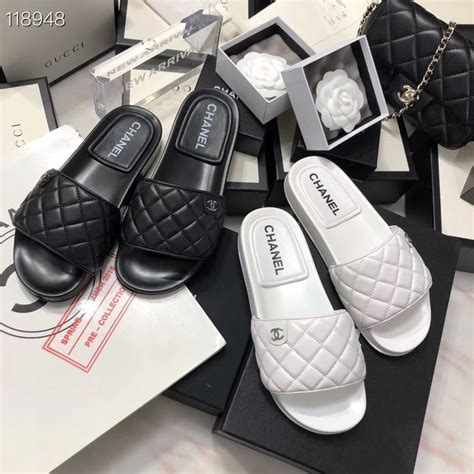 chanel womens slippers